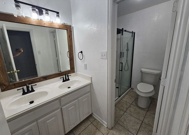 760 Bradford Street, Lantana, TX 76226