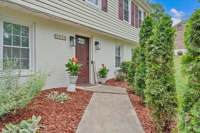 3030 Sedgefield RD SW, Roanoke, VA 24015