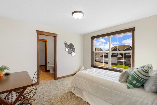 16123 Europa Avenue N, Hugo, MN 55038