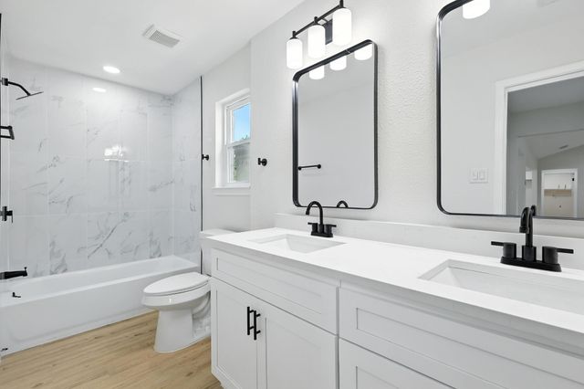 3011 Sunnybrook Lane, Arlington, TX 76014