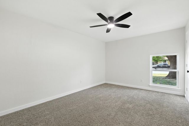 3011 Sunnybrook Lane, Arlington, TX 76014