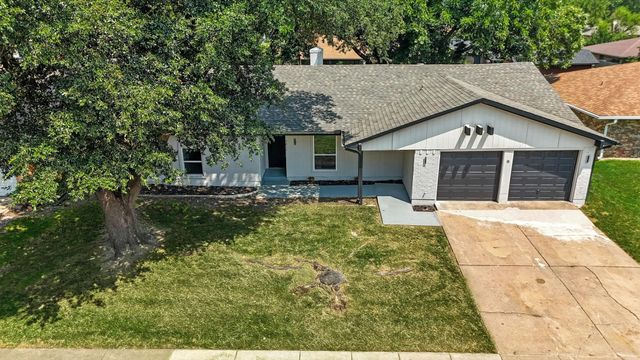 3011 Sunnybrook Lane, Arlington, TX 76014