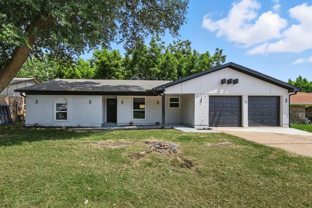 3011 Sunnybrook Lane, Arlington, TX 76014