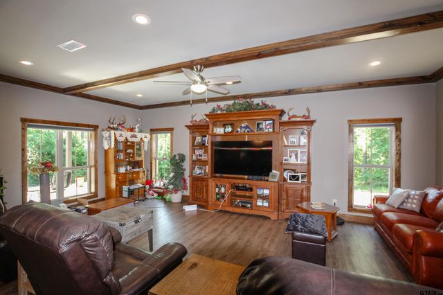 5000 FM 315 S, Chandler, TX 75758