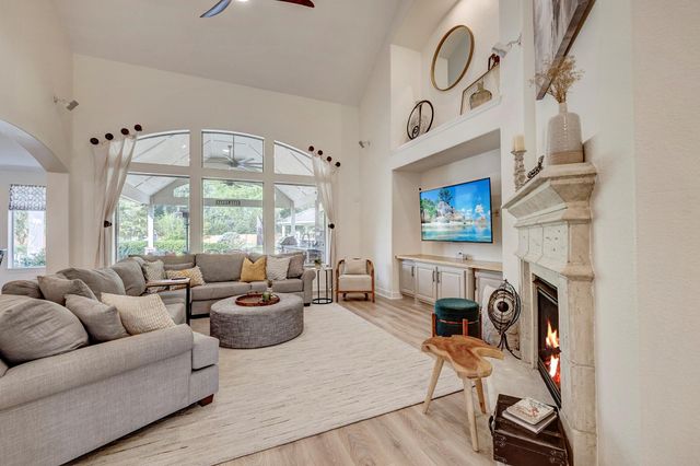 2600 Silverstone Way, Conroe, TX 77304