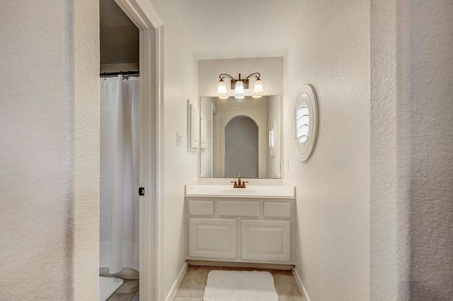 2600 Silverstone Way, Conroe, TX 77304