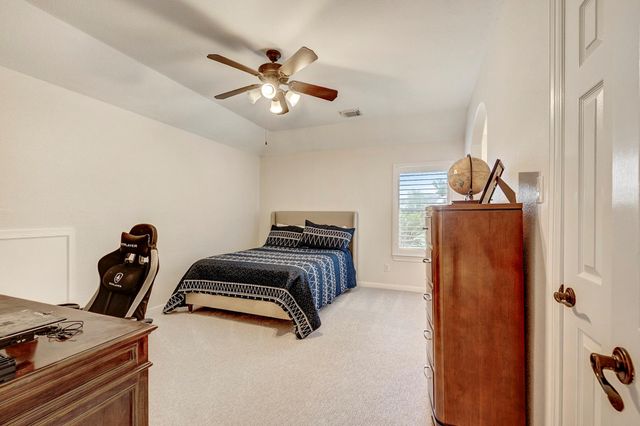 2600 Silverstone Way, Conroe, TX 77304