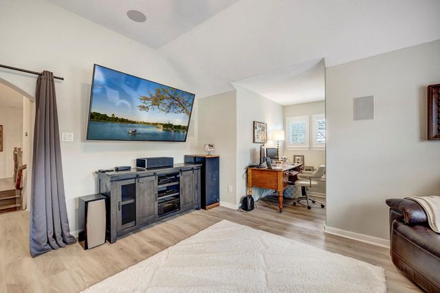 2600 Silverstone Way, Conroe, TX 77304