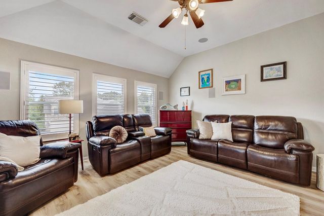 2600 Silverstone Way, Conroe, TX 77304