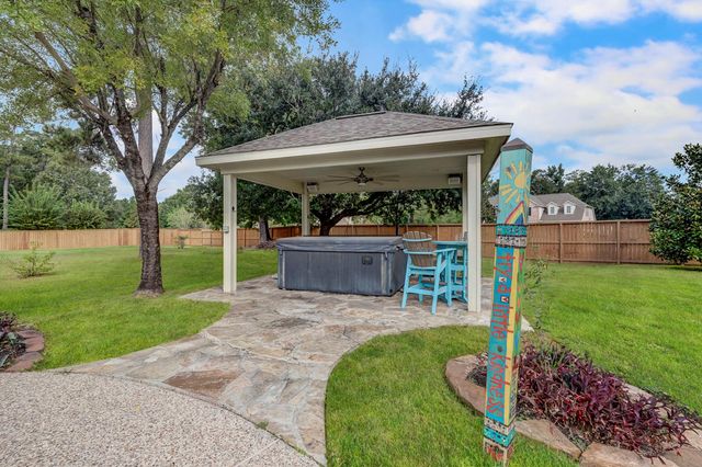 2600 Silverstone Way, Conroe, TX 77304