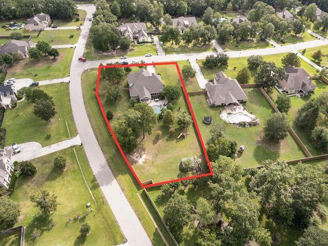 2600 Silverstone Way, Conroe, TX 77304