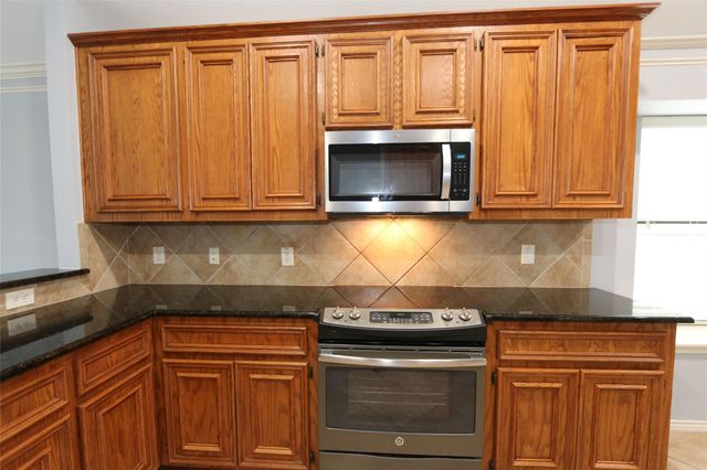 11031 Anilu Drive, Richmond, TX 77406