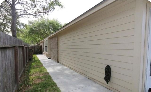 11031 Anilu Drive, Richmond, TX 77406