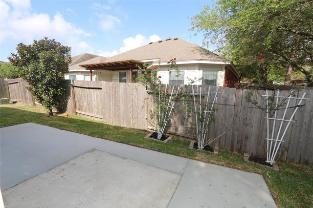 11031 Anilu Drive, Richmond, TX 77406