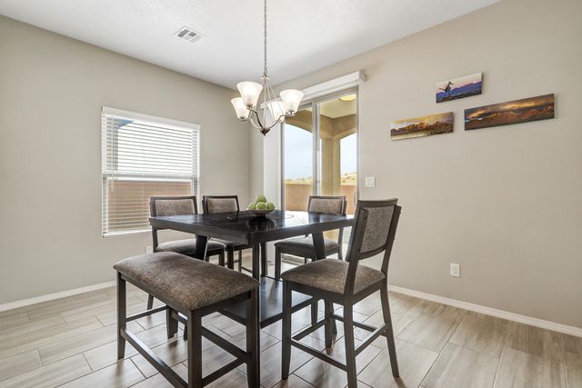 4749 Guadalupe Peak Street SW, Los Lunas, NM 87031