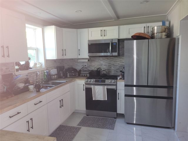 821 S HONEY WAY, Inverness, FL 34450