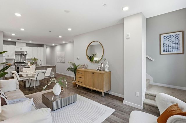 1958 Galileo Lane, San Jose, CA 95133