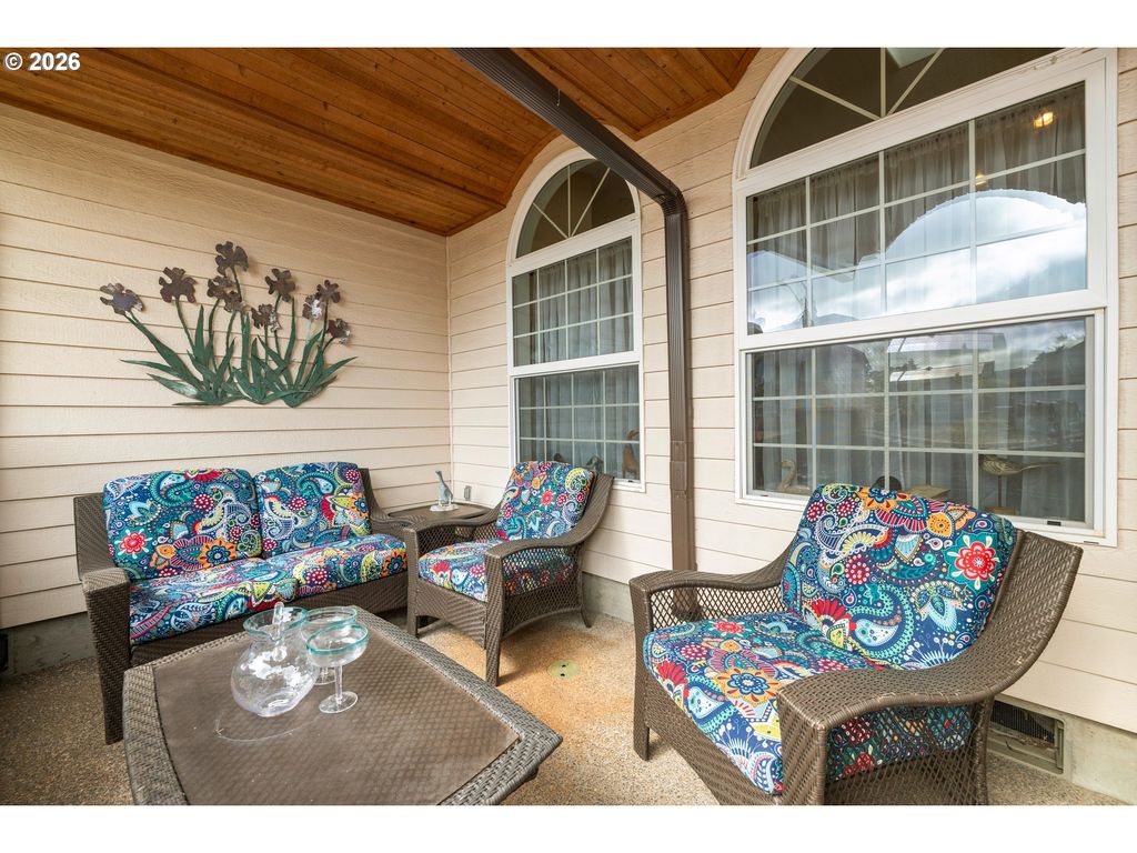 Image 2 of property listing at 3175 Ne Lucas Dr, Mc Minnville, OR 97128