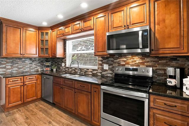 1044 FOREST CIRCLE, Winter Springs, FL 32708
