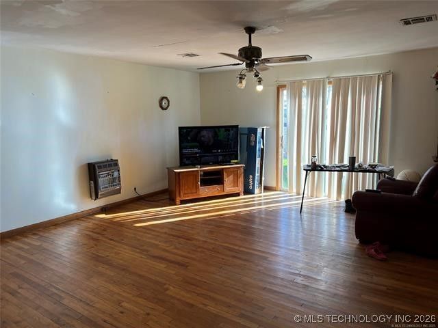 8925 State Road 78, Hendrix, OK 74741