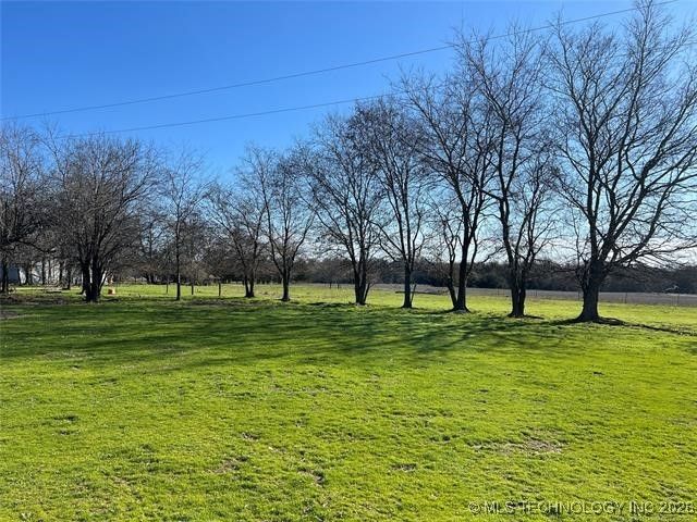 8925 State Road 78, Hendrix, OK 74741