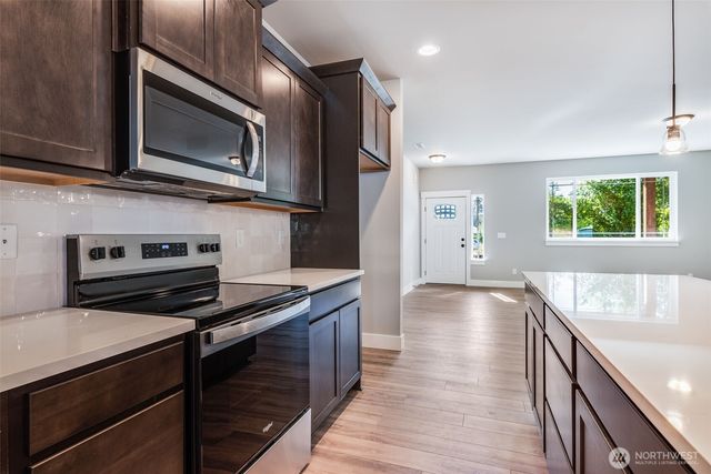 1902 Ethridge Avenue NE, Olympia, WA 98506