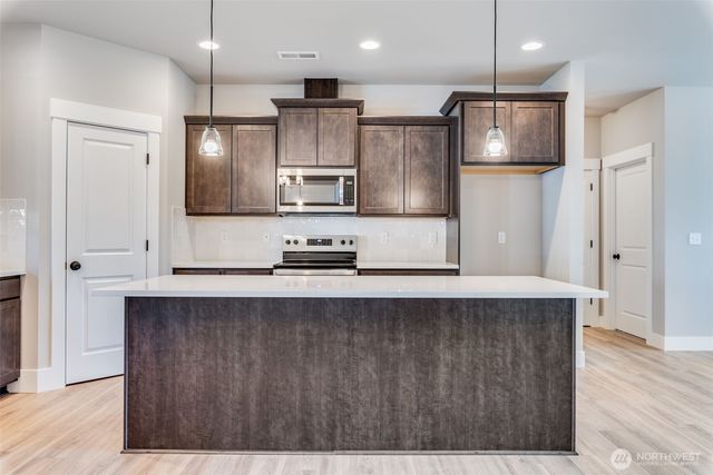 1902 Ethridge Avenue NE, Olympia, WA 98506