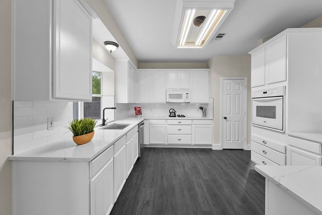 2613 Dove Creek Drive, Rowlett, TX 75088