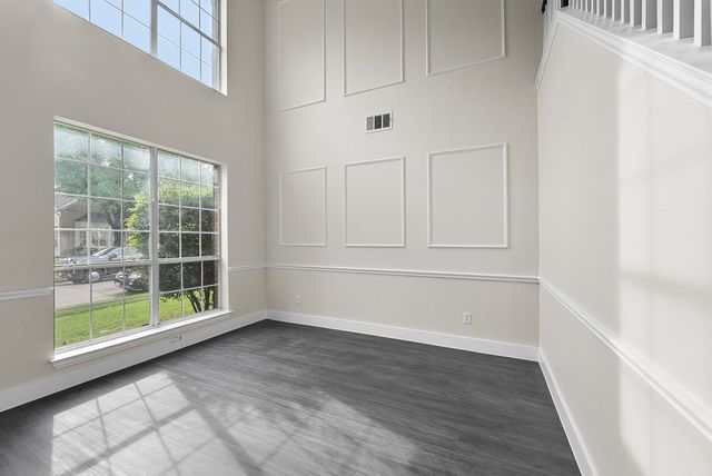 2613 Dove Creek Drive, Rowlett, TX 75088