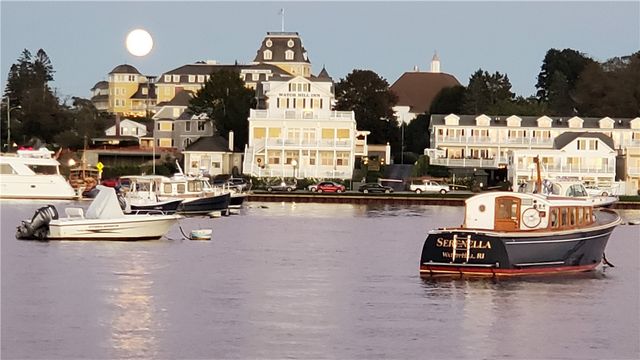 44 BAY Street B110, Westerly, RI 02891