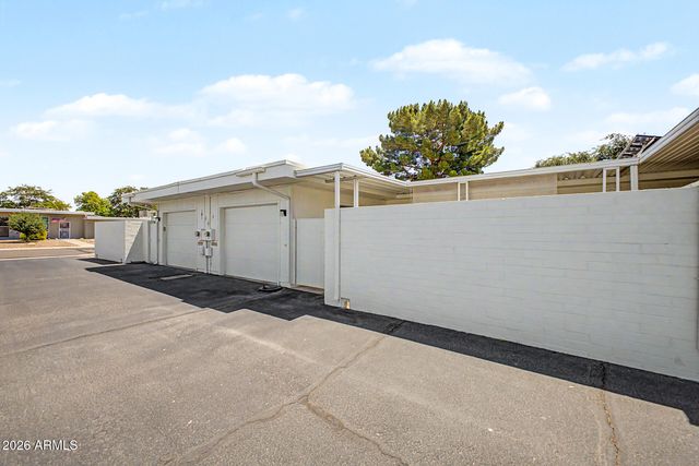 13435 N EMBERWOOD Drive, Sun City, AZ 85351