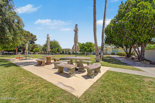 13435 N EMBERWOOD Drive, Sun City, AZ 85351