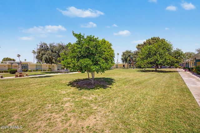 13435 N EMBERWOOD Drive, Sun City, AZ 85351