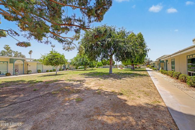 13435 N EMBERWOOD Drive, Sun City, AZ 85351
