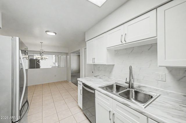 13435 N EMBERWOOD Drive, Sun City, AZ 85351