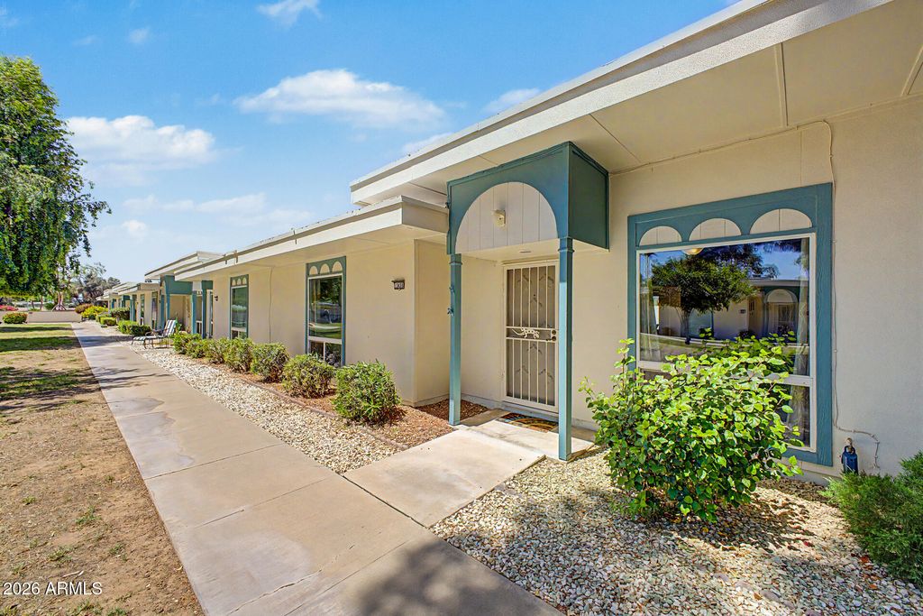 13435 N EMBERWOOD Drive, Sun City, AZ 85351