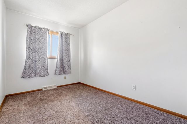 7471 Van Buren Street NE, Fridley, MN 55432