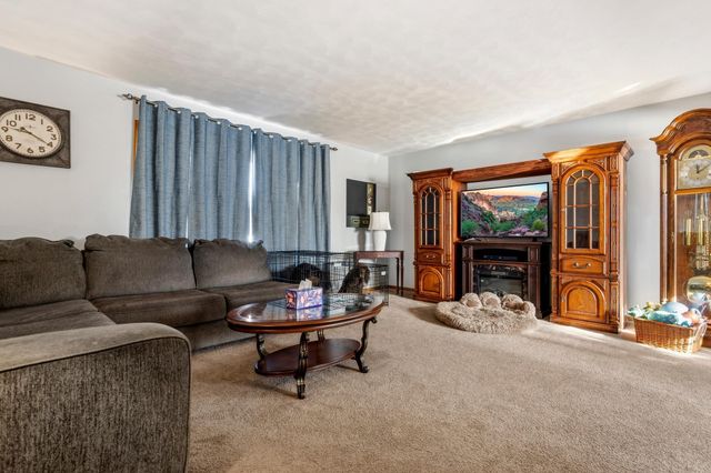 7471 Van Buren Street NE, Fridley, MN 55432