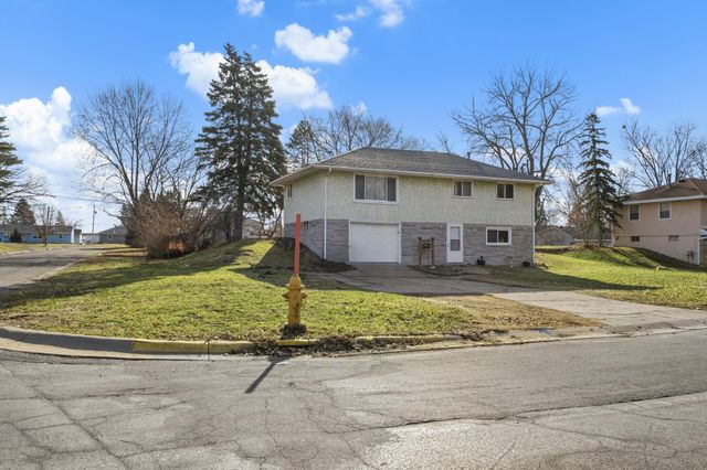 7471 Van Buren Street NE, Fridley, MN 55432