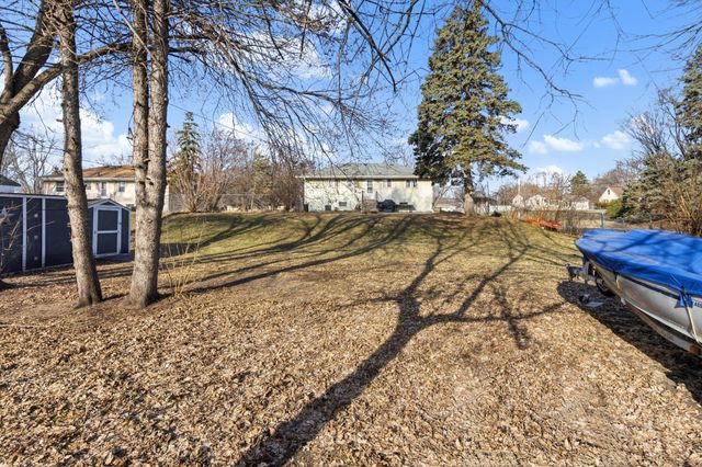 7471 Van Buren Street NE, Fridley, MN 55432