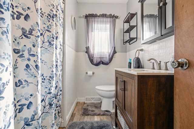 7471 Van Buren Street NE, Fridley, MN 55432