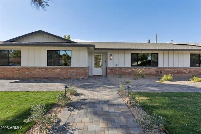 144 E WINTER Drive, Phoenix, AZ 85020