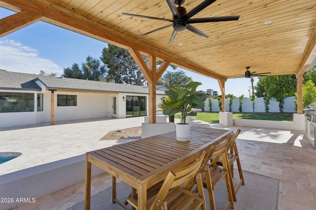 144 E WINTER Drive, Phoenix, AZ 85020