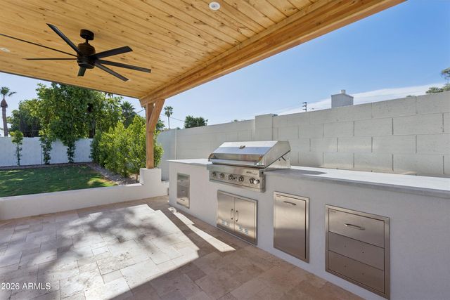 144 E WINTER Drive, Phoenix, AZ 85020