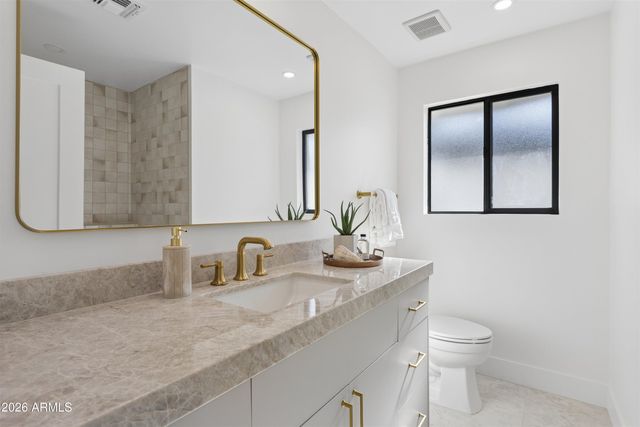 144 E WINTER Drive, Phoenix, AZ 85020