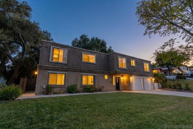 28108 Mountain Meadow Road, Escondido, CA 92026