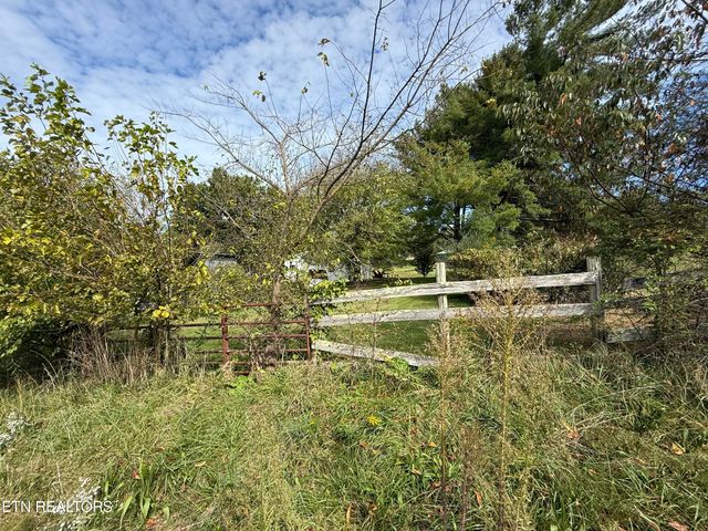 Tower St, Harrogate, TN 37752