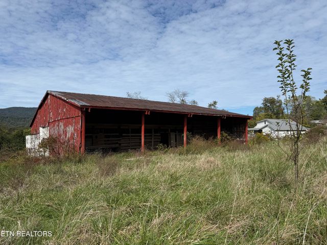 Tower St, Harrogate, TN 37752