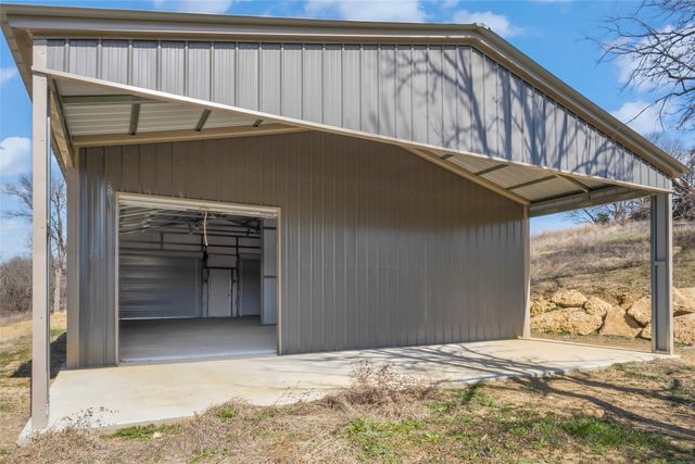 1750 S Fm 372, Gainesville, TX 76240
