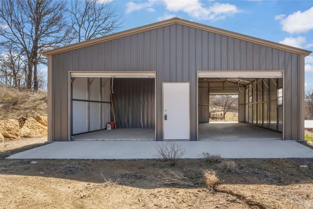 1750 S Fm 372, Gainesville, TX 76240